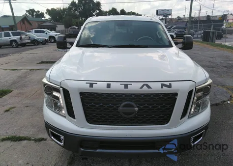 2016 Nissan Titan Xd z USA, uszkodzony, nr VIN 1N6BA1F49GN513800